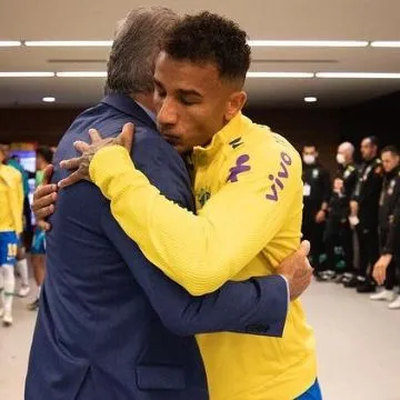 danilo-tite_crop1636921007709.jpg_1359985831