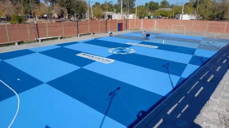 7d4daa6d1a0a750eb4bb9685d96084ec_M