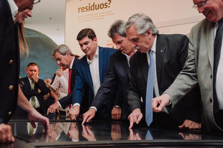 cc4f0a906676976ea8d2c117b593335d_L