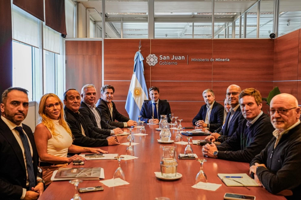 f6ee91f298a21b73d21bd115d5126123_XL