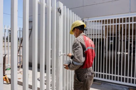 e55f5b8c13c6db4f63bdaac99c95cb1b_M