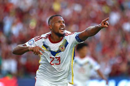 la-celebracion-de-salomon-rondon-autor-del-BKVUVIKKFZAHDLSLLW5NDKGQJU