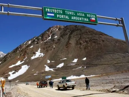 62ef6edca7aab2efcb4f785d56f64210_M