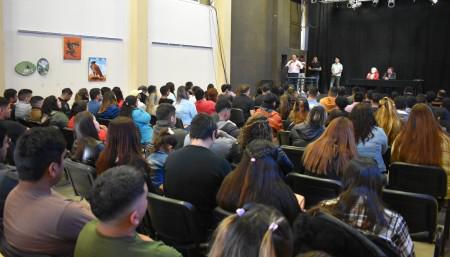 f09322bf4c81623397c9517e88be2ed0_M