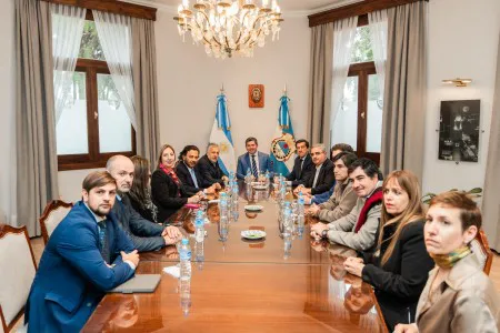 051441c62195a97d15614249ab87fa3e_M