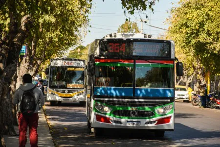 df8e5466360b73b4a94974491027ff79_M