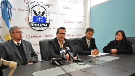 33c760589d2182de9f8634fe75c7ed61_M