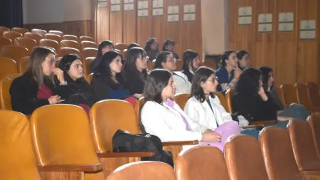 2419fa5ccf043c4242a3eb93e6c4e3ed_M