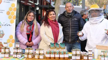 5046edc25cf4ec2bea396fe081f3e3e6_M