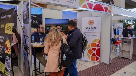 a37f1cef16fa322ede92e2bf8dd61490_M