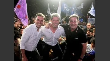 tapa_uxac_crop1686017335287.jpg_1685955962