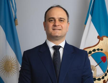 e18546944040d1f1839fc6bdc444fddf_M