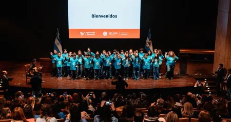 07b0936f43857de5d65637c4e68f4af2_M