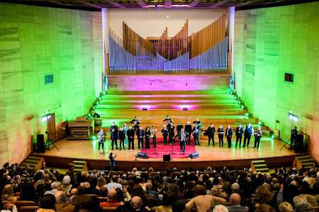 008a9cd1cfb9e088accaeeddb8ff6059_M