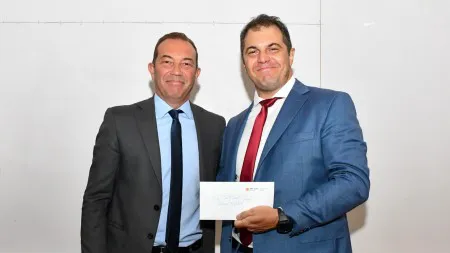 2e9da2620bd10682c2f5e61d7adbf7e8_M