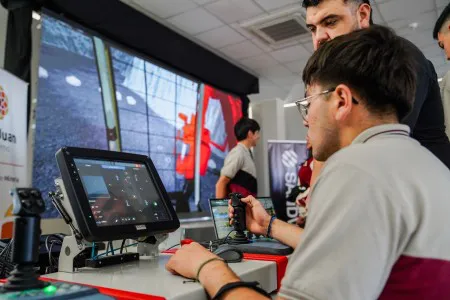 fb6e901d80bd4174c400498ed1dea899_M