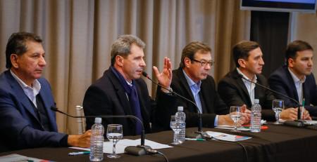 d4fd55ac2dd08b3b6e09304e36733fe0_M