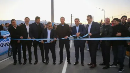 00140c4151bfd7b200a3deae9cd49e22_M