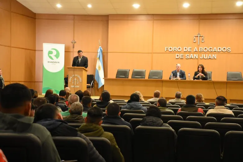 16a12afdce12826d21b50e4a9b44e4fb_L