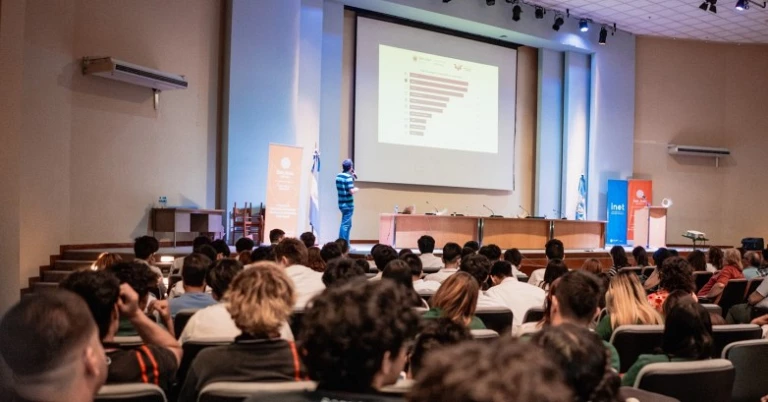 992e6ac36296f11b8fd105ab538258aa_L