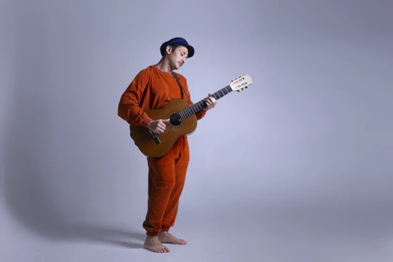 de1c1b48f24642db0df91cba93d00722_L