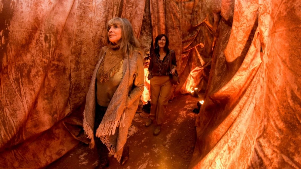 3a86c425a253fe5f27de858ec74a9976_XL