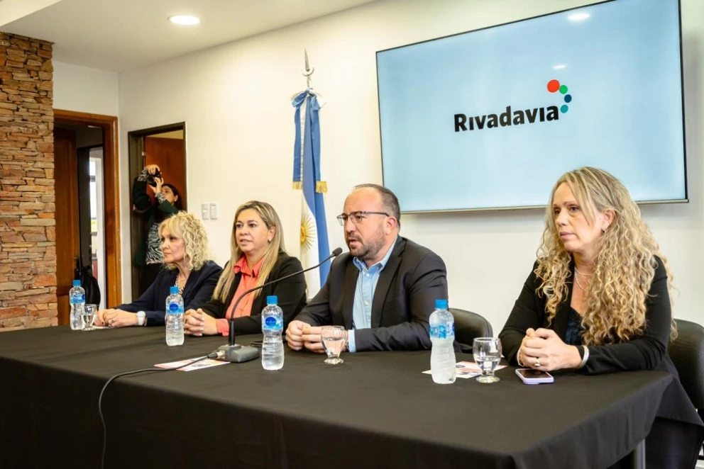 22779b96550ec2f4cb77a363acfed28d_XL