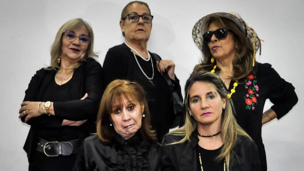 c102ff100f79ddbe9cda57c0d5dfa602_XL