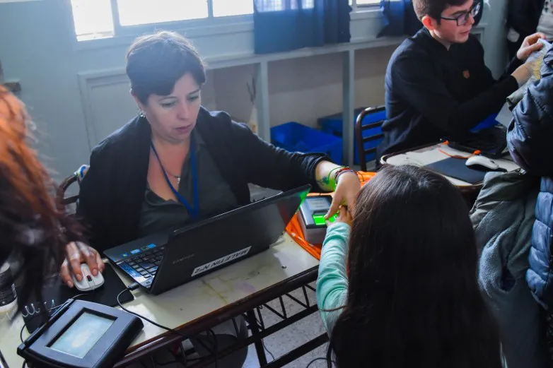 94a7adbcd9d9b62b1abfe745737c60a2_L