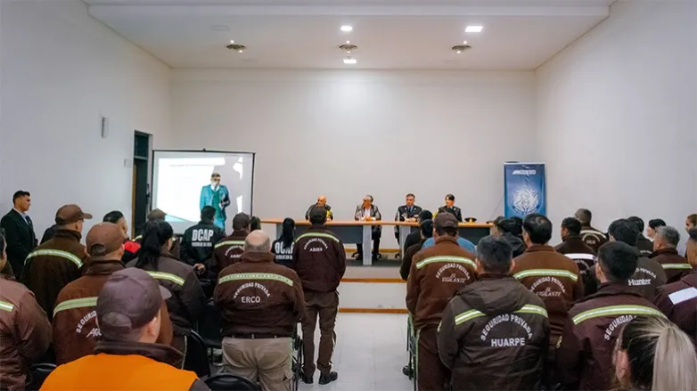 5948abaac8797fa46c4b8cc6beb91082_L