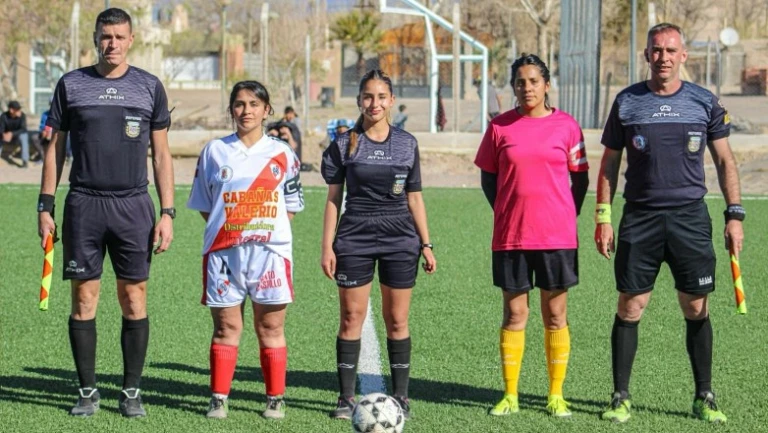 b4be49ff41306a3fb3060895a18968e2_L